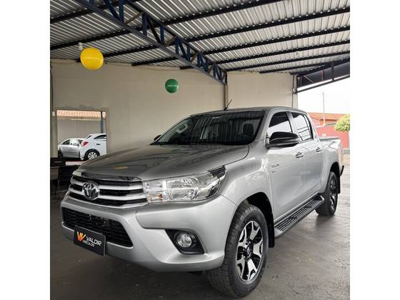 TOYOTA HILUX 2.7 SR 4X2 CD 16V FLEX 4P MANUAL